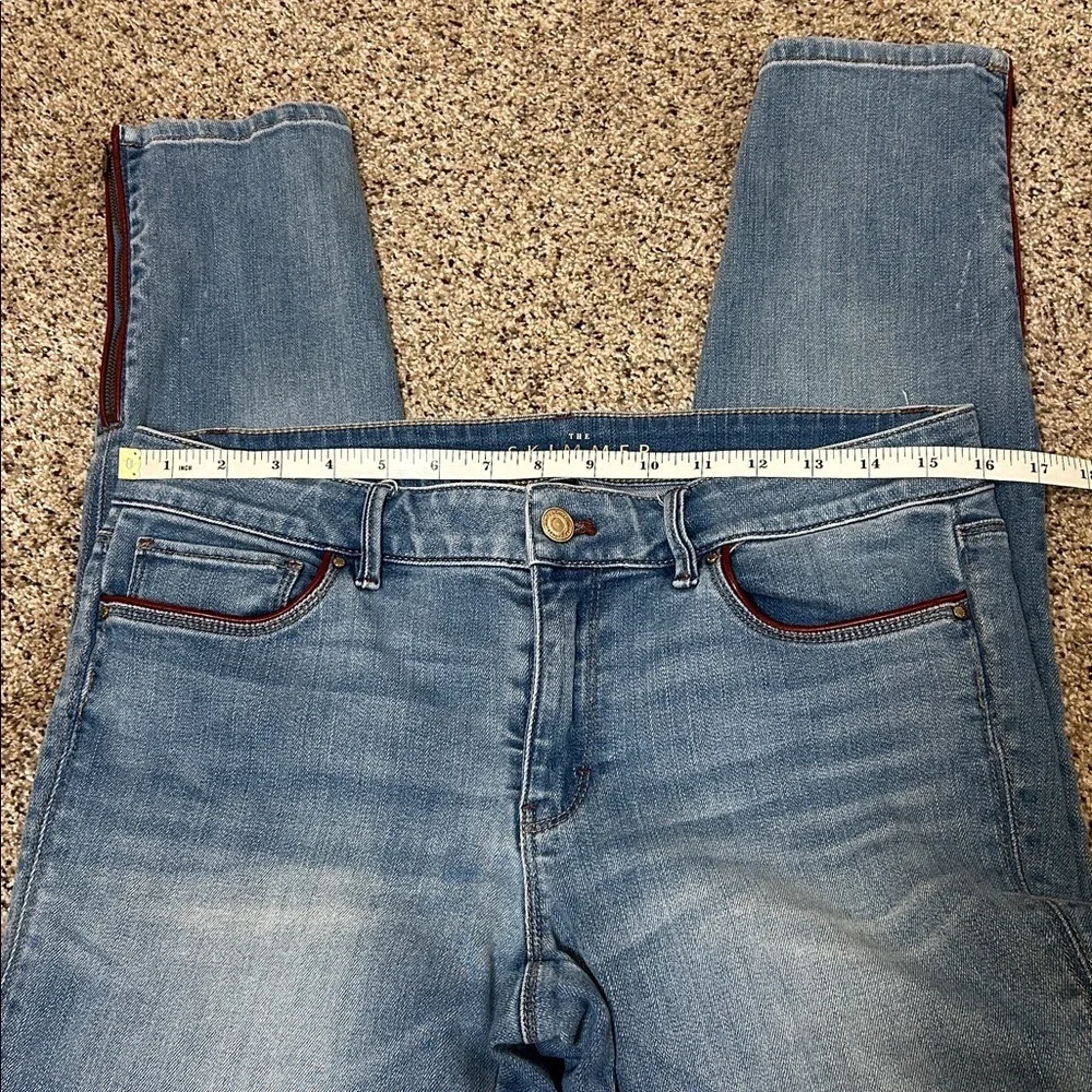 White House Black Market Leather Trim Zip Ankle Skimmer Jeans Light Wash size 8